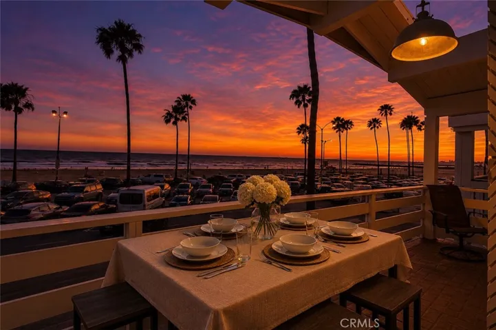 2212 W Oceanfront, Newport Beach, California 92663
