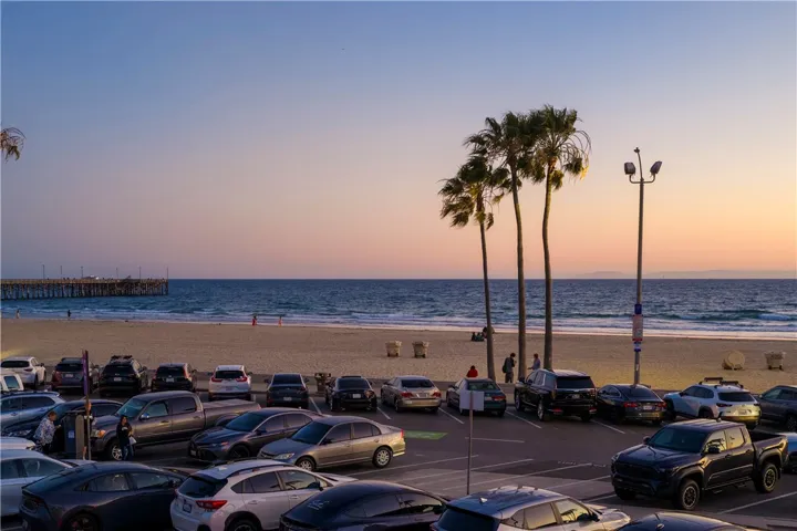 2212 W Oceanfront, Newport Beach, California 92663