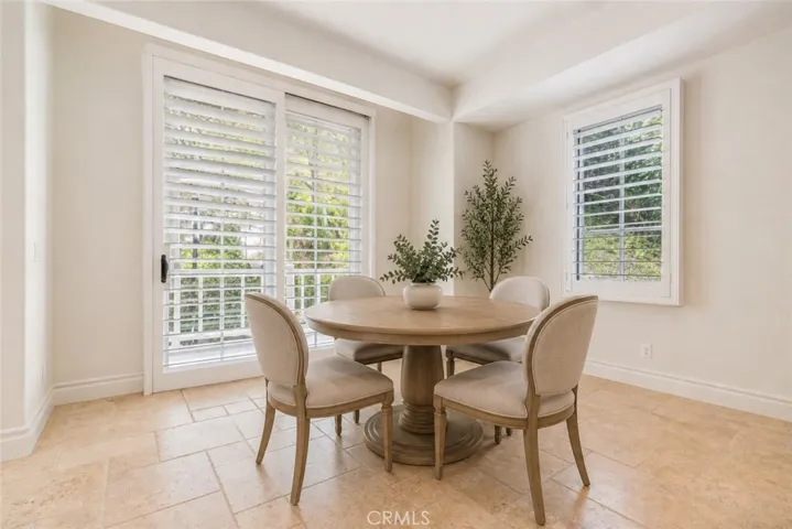 Breakfast Nook