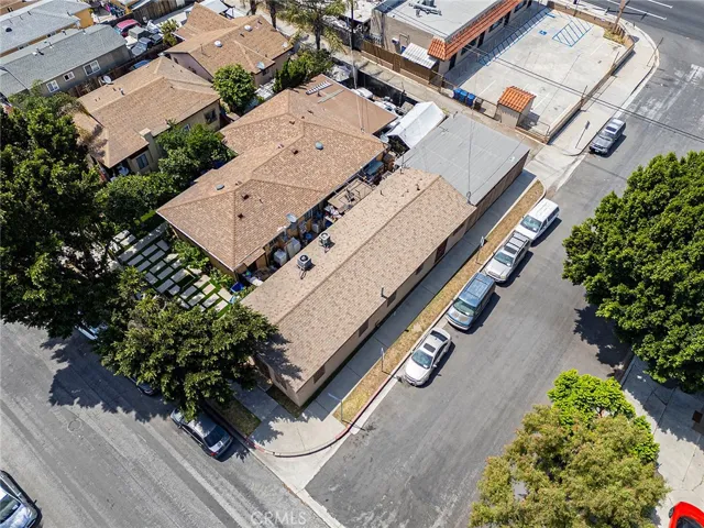 1327 E Mauretania, Wilmington, California 90744 — photo 5