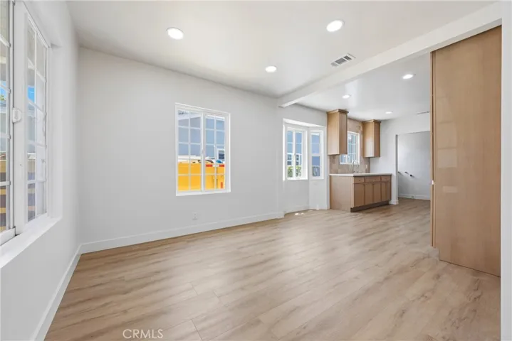 9413 Stanford, South Gate, California 90280