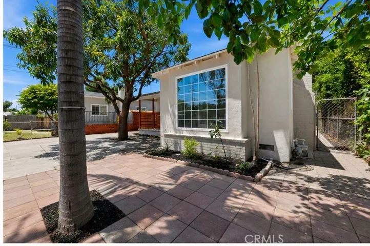 9413 Stanford, South Gate, California 90280