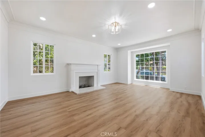 9413 Stanford, South Gate, California 90280