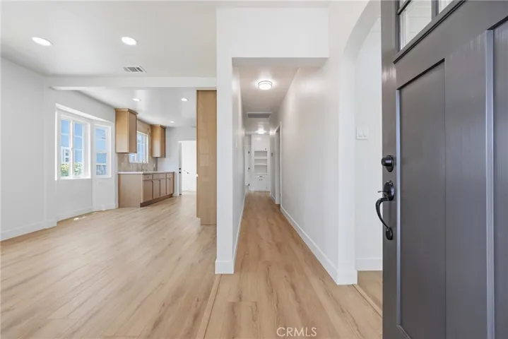 9413 Stanford, South Gate, California 90280