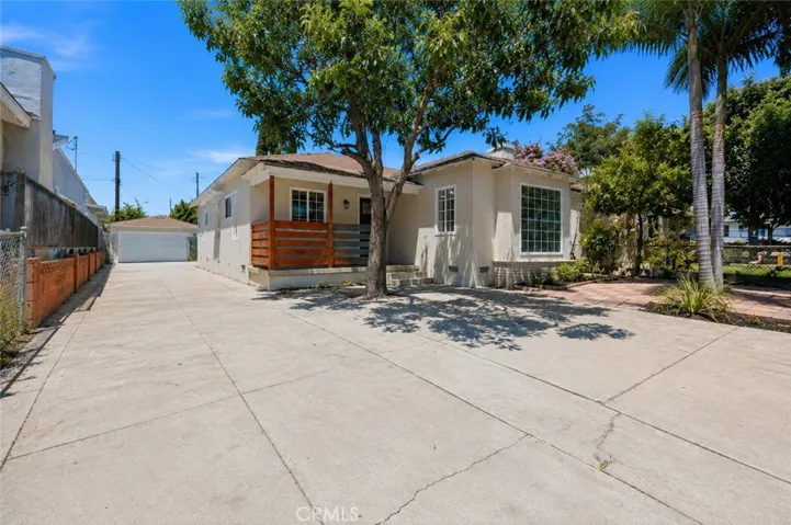 9413 Stanford, South Gate, California 90280