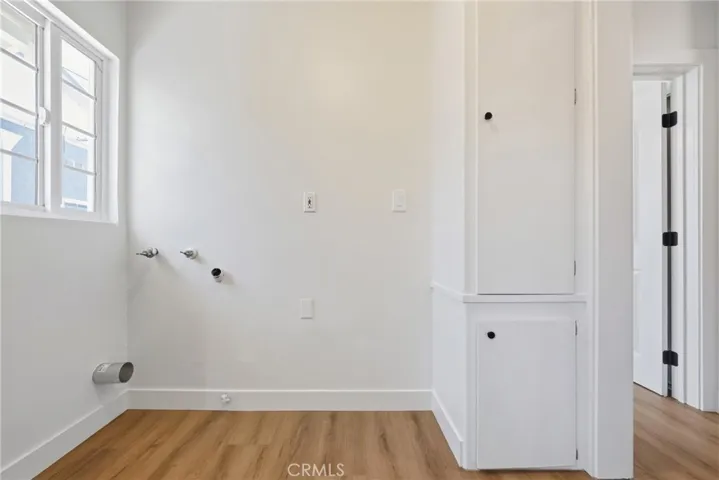 9413 Stanford, South Gate, California 90280