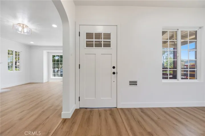 9413 Stanford, South Gate, California 90280
