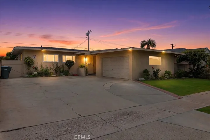 300 Buena Vista Avenue, La Habra, California 90631