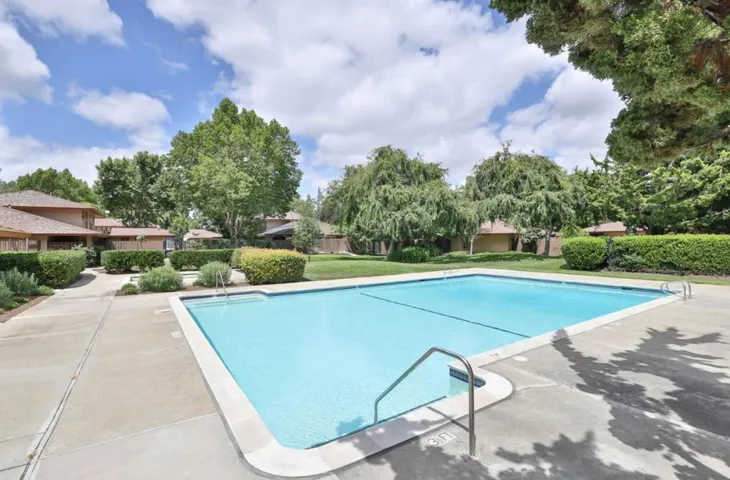 248 E Red Oak Drive E, Sunnyvale, California 94086