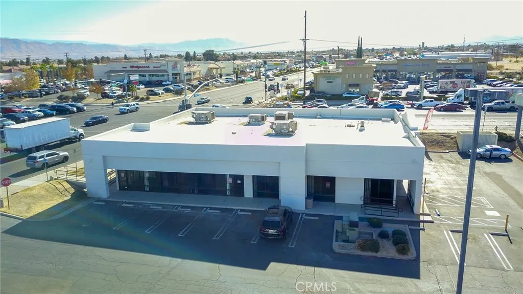 16990 Bear Valley Road, Victorville, California 92395 — photo 5