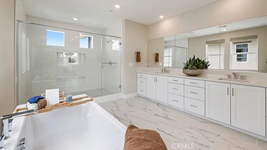 Photos shown are of model only- not actual homesite.