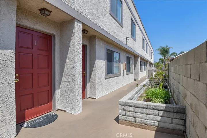320 N Belmont, Glendale, California 91206