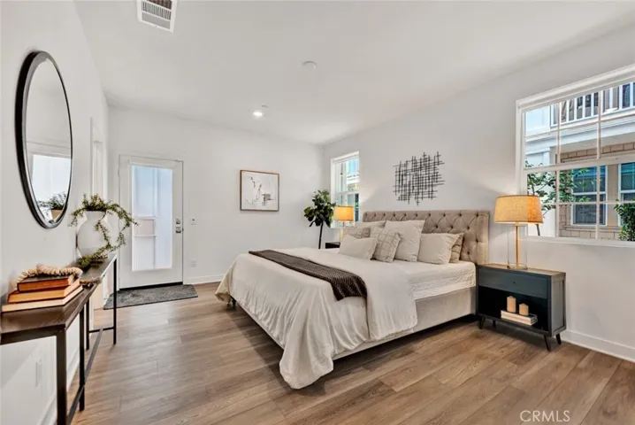 1070 N Anaheim Boulevard 1, Anaheim, California 92801