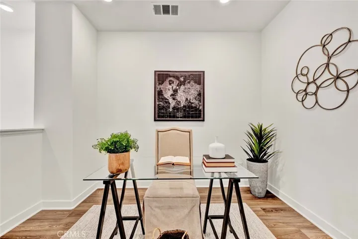 1070 N Anaheim Boulevard 1, Anaheim, California 92801