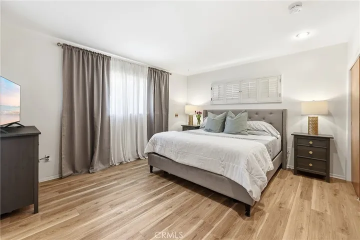 933 N Pine, Rialto, California 92376
