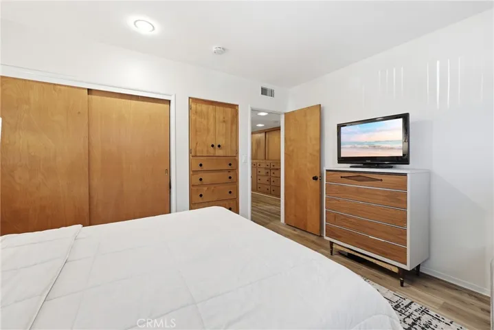 933 N Pine, Rialto, California 92376