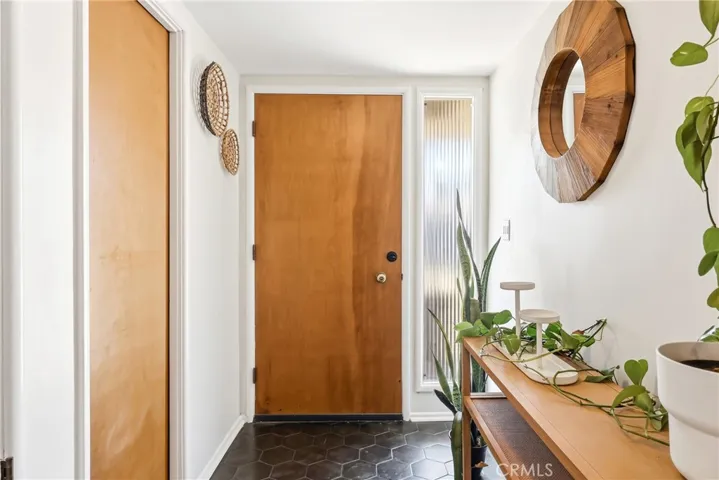 933 N Pine, Rialto, California 92376