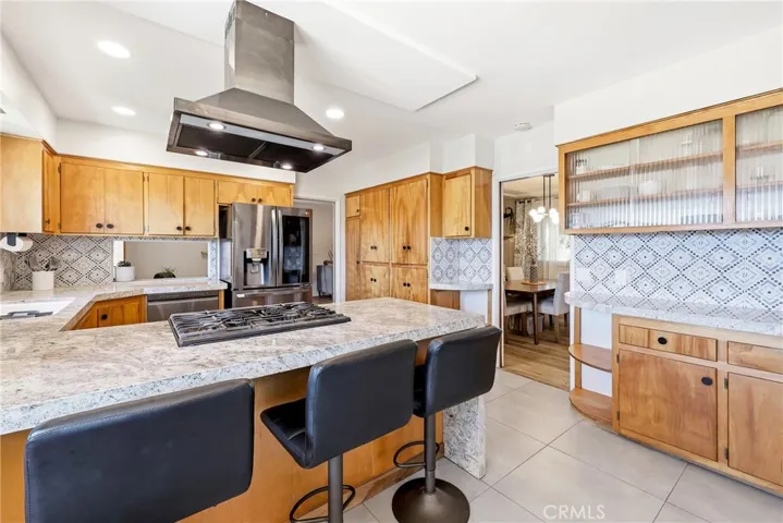 933 N Pine, Rialto, California 92376