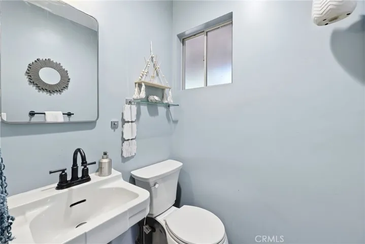 933 N Pine, Rialto, California 92376