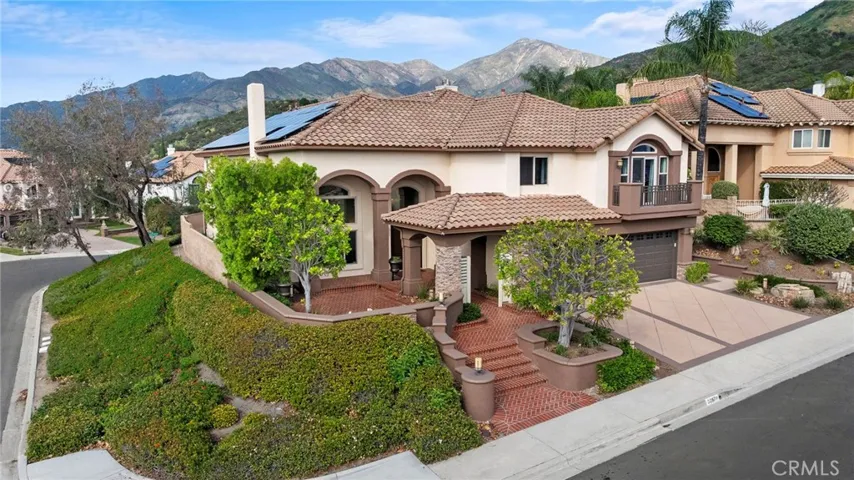 32971 Pinnacle Drive, Rancho Santa Margarita, California 92679