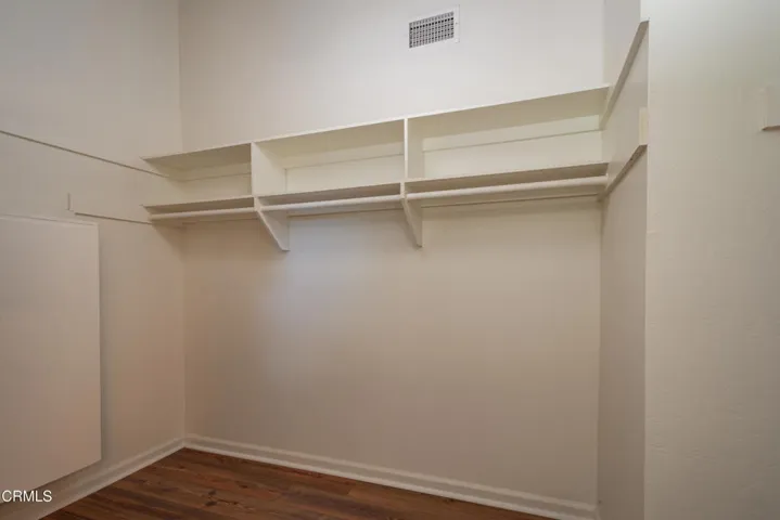 walk-in closet
