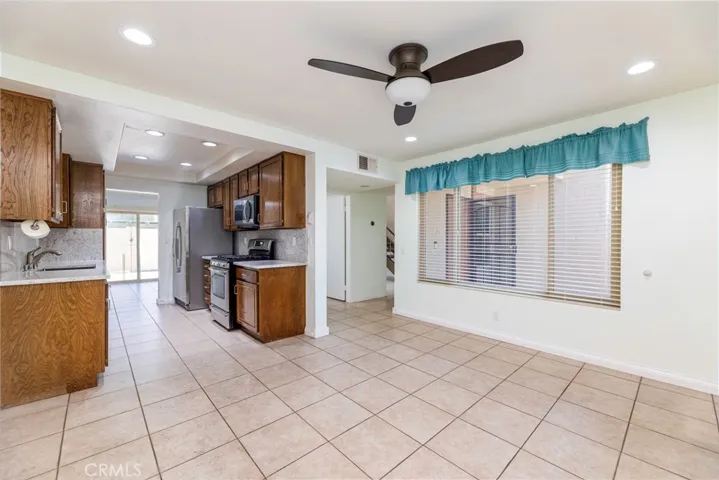 Den or family room, could be 4th bedroom with some alterations