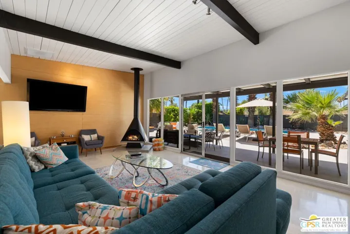 622 N Monterey Road, Palm Springs, California 92262