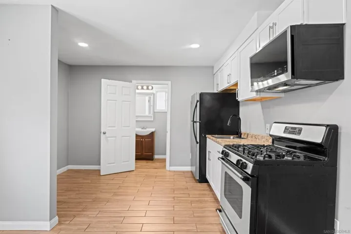 12-1610 Dahlia Avenue, San Diego, California 92154
