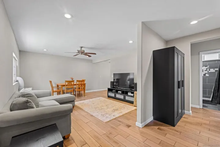 12-1610 Dahlia Avenue, San Diego, California 92154
