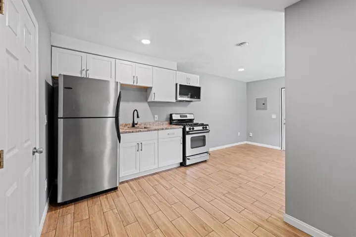 12-1610 Dahlia Avenue, San Diego, California 92154