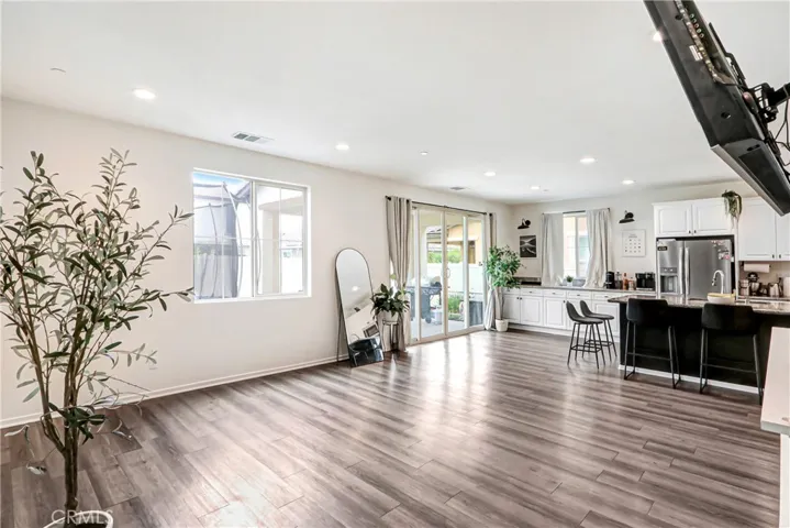 29150 Sunforest, Lake Elsinore, California 92595