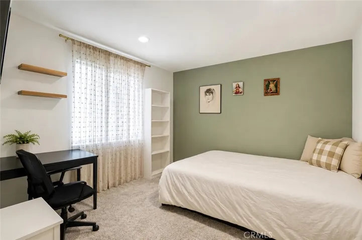 29150 Sunforest, Lake Elsinore, California 92595