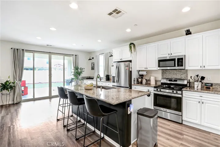29150 Sunforest, Lake Elsinore, California 92595