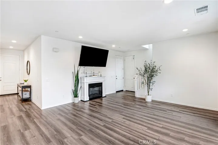 29150 Sunforest, Lake Elsinore, California 92595
