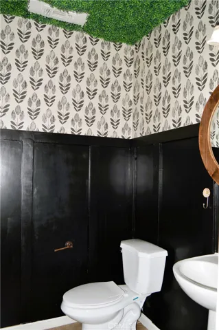 Downstairs guest half bathroom