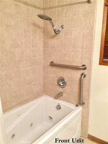 231 231-1/2 E Dexter, Covina, California 91723