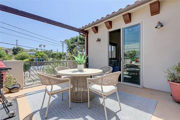 2311 Ripley A, Redondo Beach, California 90278