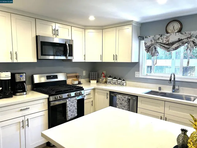54 Kay Dr, Vallejo, California 94590