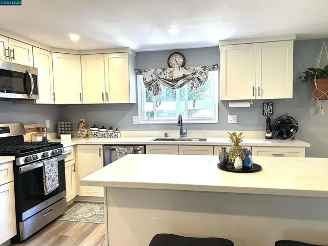 54 Kay Dr, Vallejo, California 94590