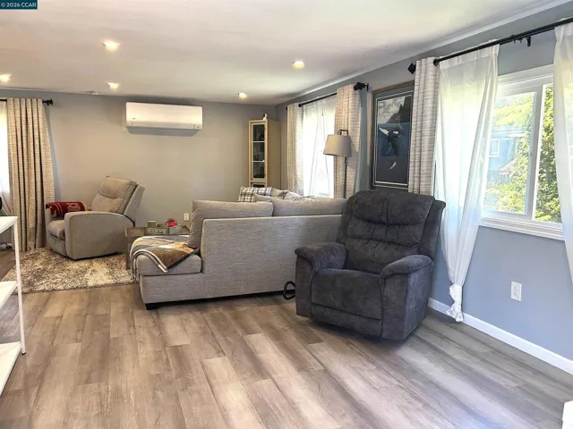 54 Kay Dr, Vallejo, California 94590