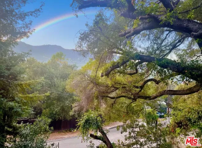 178 Muerdago Road, Topanga, California 90290