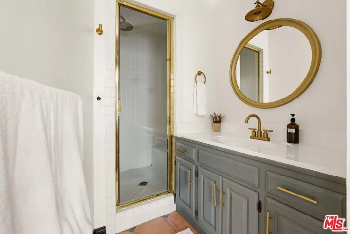 178 Muerdago Road, Topanga, California 90290