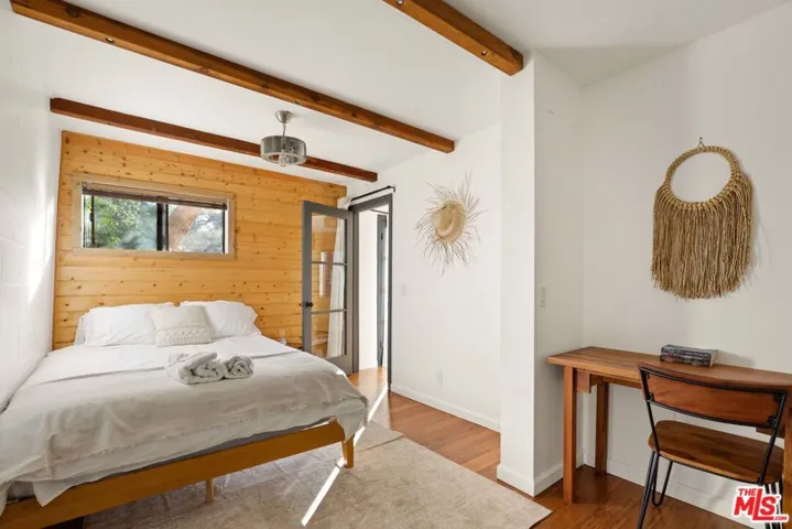 178 Muerdago Road, Topanga, California 90290