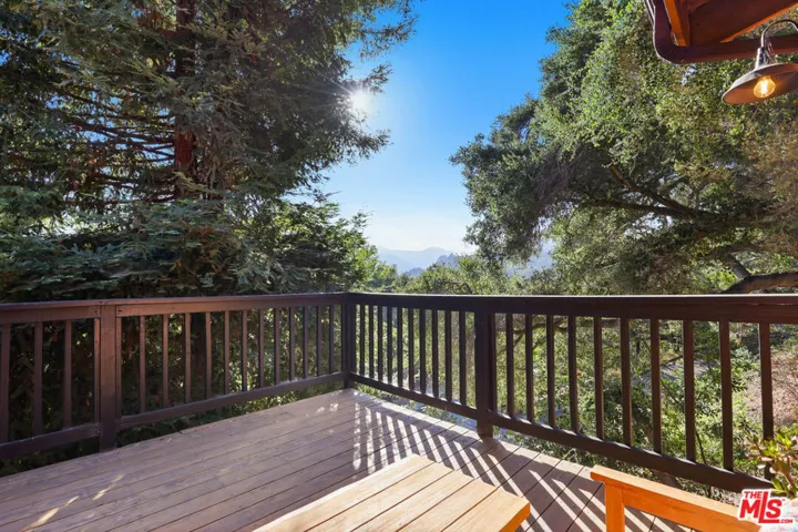 178 Muerdago Road, Topanga, California 90290