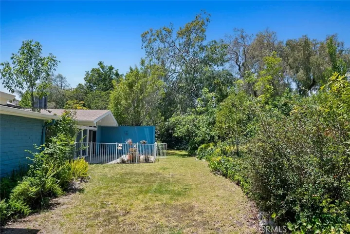 30 La Patera Court, Camarillo, California 93010