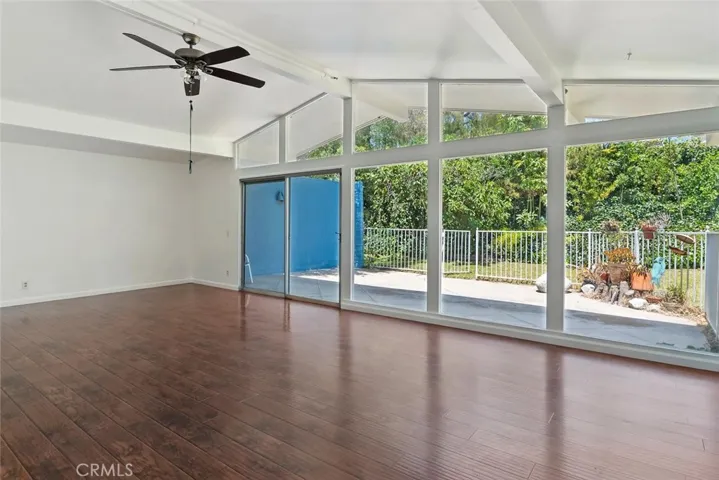 30 La Patera Court, Camarillo, California 93010