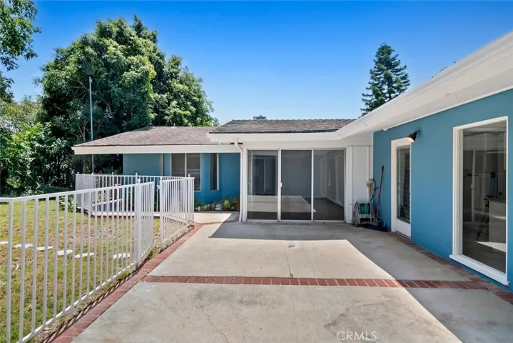 30 La Patera Court, Camarillo, California 93010