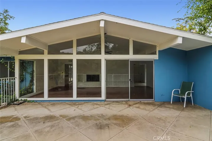 30 La Patera Court, Camarillo, California 93010
