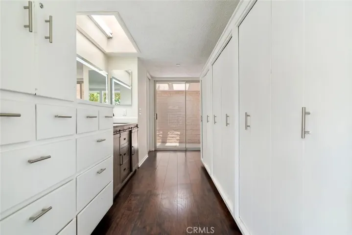 30 La Patera Court, Camarillo, California 93010