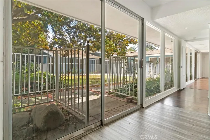 30 La Patera Court, Camarillo, California 93010